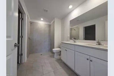 3403 34 St SW, Lee, FL 33976 - Photo 9