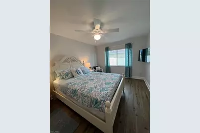 852 NE 7th Pl, Cape Coral, FL 33909 - Photo 19