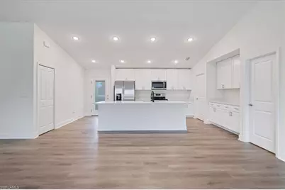 2201 NW 2nd Ave, Cape Coral, FL 33993 - Photo 7