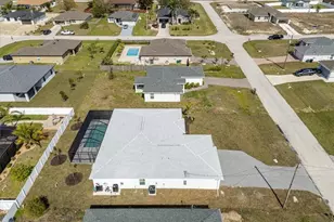 1902 NW 19th Pl, Cape Coral, FL 33993 - Photo 37