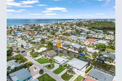 331 Washington Ct, Fort Myers Beach, FL 33931 - Photo 21