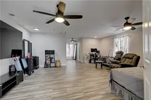 4421 Coronado Pkwy, Cape Coral, FL 33904 - Photo 17