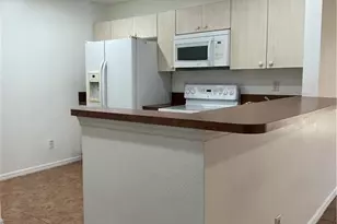 4225 Bellasol Cir, Fort Myers, FL 33916 - Photo 5