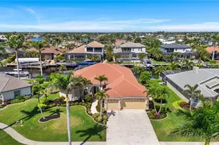 2405 Sagramore Pl, Cape Coral, FL 33914 - Photo 45