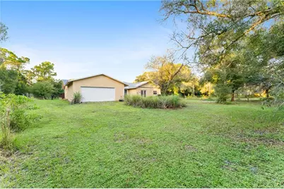 9100 Henderson Grade, North Fort Myers, FL 33917 - Photo 3