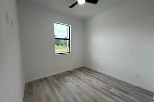 449 Bell Blvd S, Lehigh Acres, FL 33974 - Photo 9