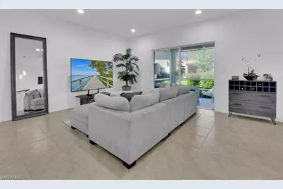 12526 Laurel Cove Dr, Fort Myers, FL 33913 - Photo 7