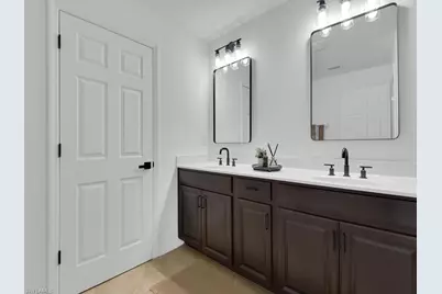 12526 Laurel Cove Dr, Fort Myers, FL 33913 - Photo 21
