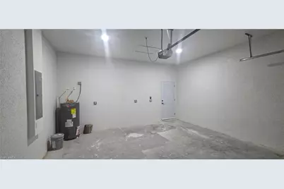 1631 NE 34th St, Cape Coral, FL 33909 - Photo 25