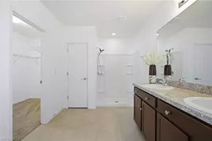 10884 Marble Brook Blvd, Lehigh Acres, FL 33936 - Photo 17