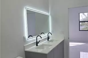 306 NE 10th Terrace, Cape Coral, FL 33909 - Photo 11