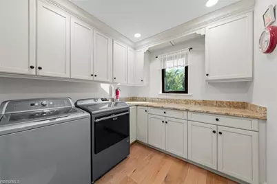1731 Venus Dr, Sanibel, FL 33957 - Photo 25