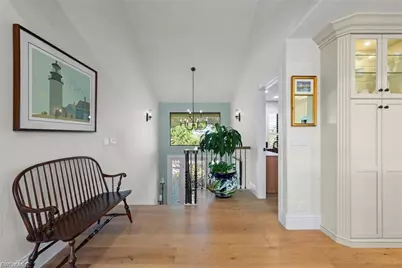 1731 Venus Dr, Sanibel, FL 33957 - Photo 3