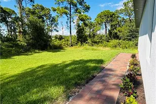 582 Eisenhower Blvd, Lehigh Acres, FL 33974 - Photo 9