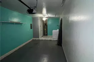 517 SE 23rd Pl, Cape Coral, FL 33990 - Photo 27