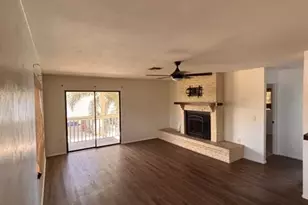 8181 Lake San Carlos Cir, Fort Myers, FL 33967 - Photo 23