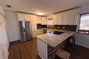 8181 Lake San Carlos Cir, Fort Myers, FL 33967 - Photo 21