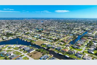 3208 SE 5th Ave, Cape Coral, FL 33904 - Photo 43