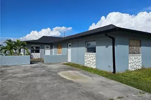 11314 Summerwinds Ct, Fort Myers, FL 33908 - Photo 3