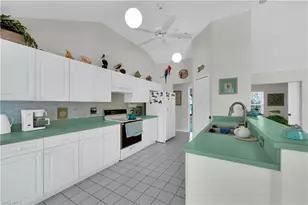 4223 SE 1st Pl, Cape Coral, FL 33904 - Photo 13