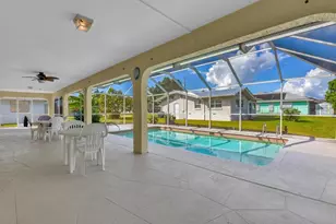 1413 SE 39th St, Cape Coral, FL 33904 - Photo 3