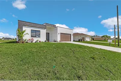 231 NW 27th Ave, Cape Coral, FL 33993 - Photo 3