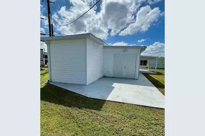 5558 Palm Beach Blvd #256, Fort Myers, FL 33905 - Photo 3