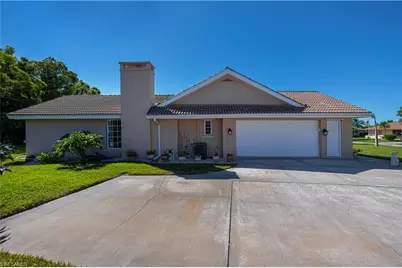 4210 Yarmouth Ct, North Fort Myers, FL 33903 - Photo 9