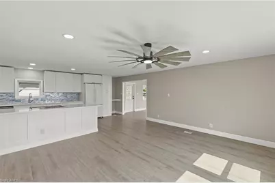 57 San Remo Cir, Naples, FL 34112 - Photo 15
