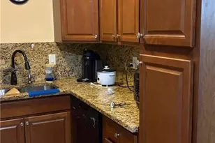 1113 Vineyard Pl, Lehigh Acres, FL 33936 - Photo 9