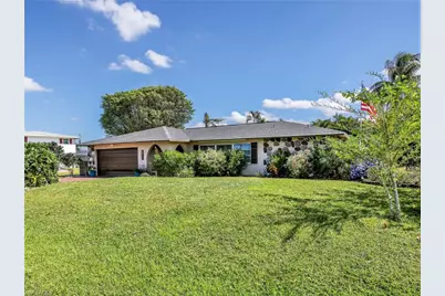 6765 Overlook Dr, Fort Myers, FL 33919 - Photo 5