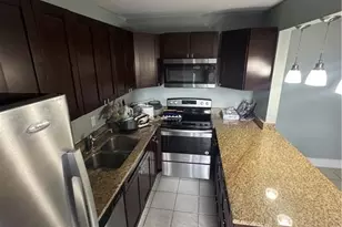 1708 Park Meadows Dr, Fort Myers, FL 33907 - Photo 9