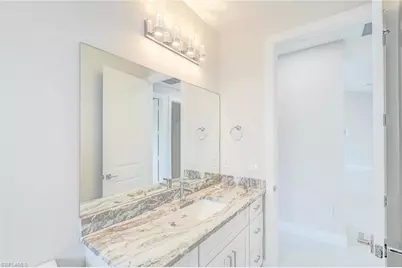 860 NE 6th Ave, Cape Coral, FL 33909 - Photo 19