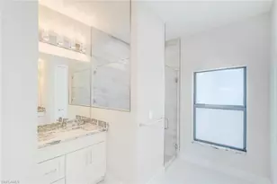 860 NE 6th Ave, Cape Coral, FL 33909 - Photo 23