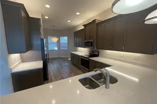 11537 Foxbriar Ln, Fort Myers, FL 33913 - Photo 3