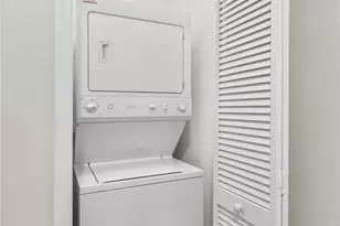 11100 Harbour Yacht Ct, Fort Myers, FL 33908 - Photo 33