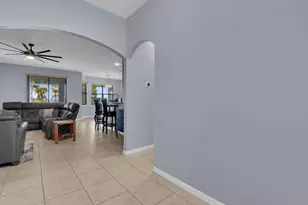 1213 SW 22nd Pl, Cape Coral, FL 33991 - Photo 3