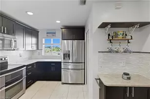 1528 NW 17th Terrace, Cape Coral, FL 33993 - Photo 9