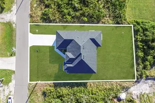 2705 68th St W, Lehigh Acres, FL 33971 - Photo 39