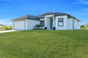 2705 68th St W, Lehigh Acres, FL 33971 - Photo 5