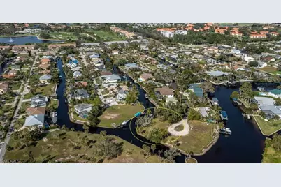 27210 Del Ln, Bonita Springs, FL 34135 - Photo 3
