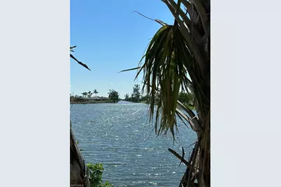 824 NE 6th Ave, Cape Coral, FL 33909 - Photo 7