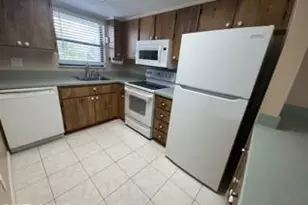 16805 Davis Rd, Fort Myers, FL 33908 - Photo 5