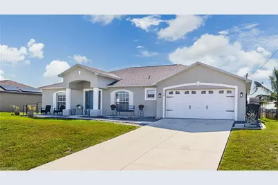 108 NW 28th St, Cape Coral, FL 33993 - Photo 3