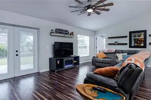 108 NW 28th St, Cape Coral, FL 33993 - Photo 13