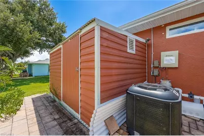18510 Ellen Ave, Port Charlotte, FL 33948 - Photo 37