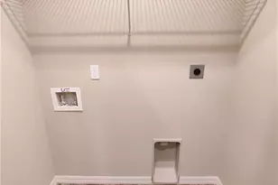 2017 Chiquita Blvd S, Cape Coral, FL 33991 - Photo 13