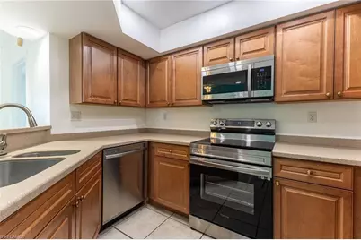 13450 Greengate Blvd #321, Fort Myers, FL 33919 - Photo 9