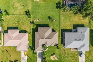 217 SW 43rd Terrace, Cape Coral, FL 33914 - Photo 19