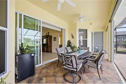 622 SE 8th Pl, Cape Coral, FL 33990 - Photo 17